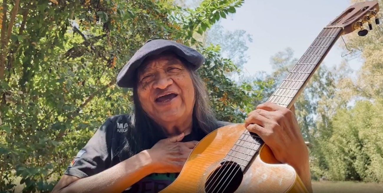 Murió Rubén Patagonia, una de las voces fundamentales del folclore mapuche en la Argentina