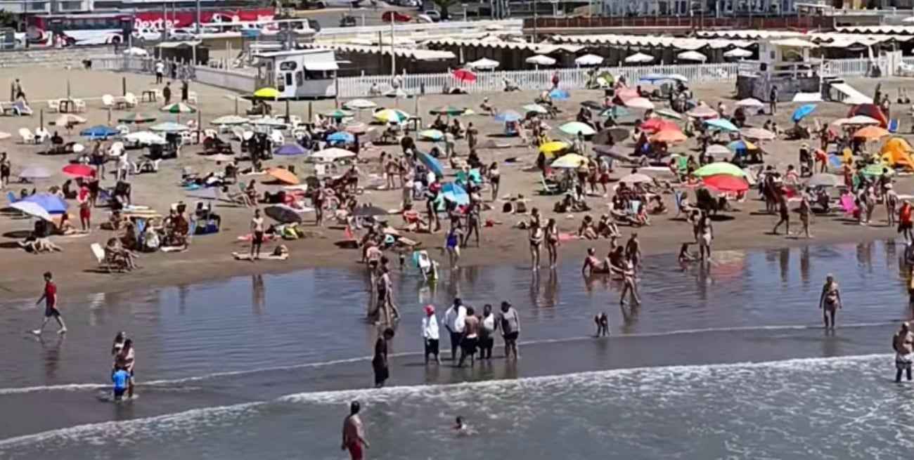 Mar del Plata: vientos de más de 70 km/h causaron destrozos y un herido