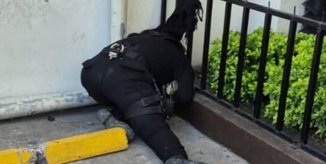 Guatemala: ocho policías asesinados tras motines simultáneos en tres cárceles