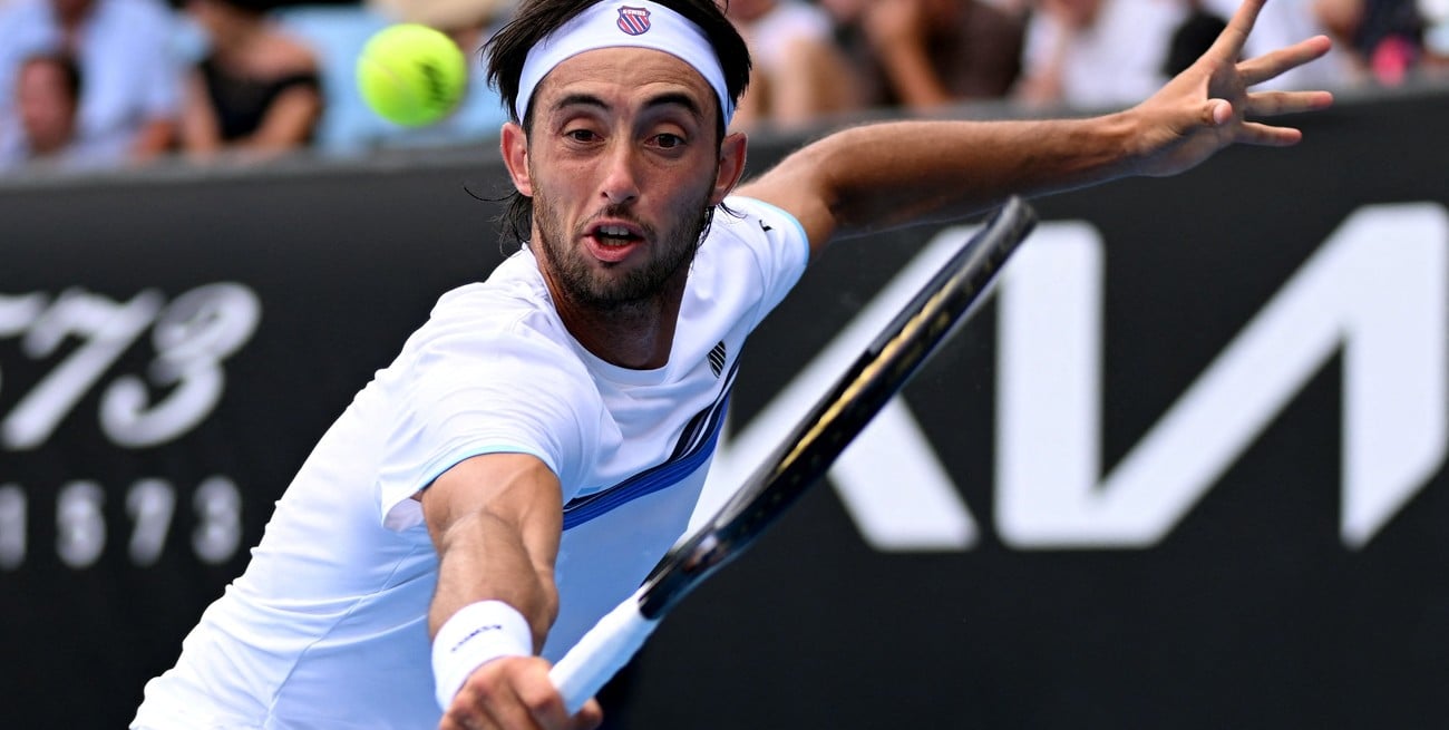 Tirante debutó con un triunfo ante Vukic y va por Tommy Paul en el Australian Open