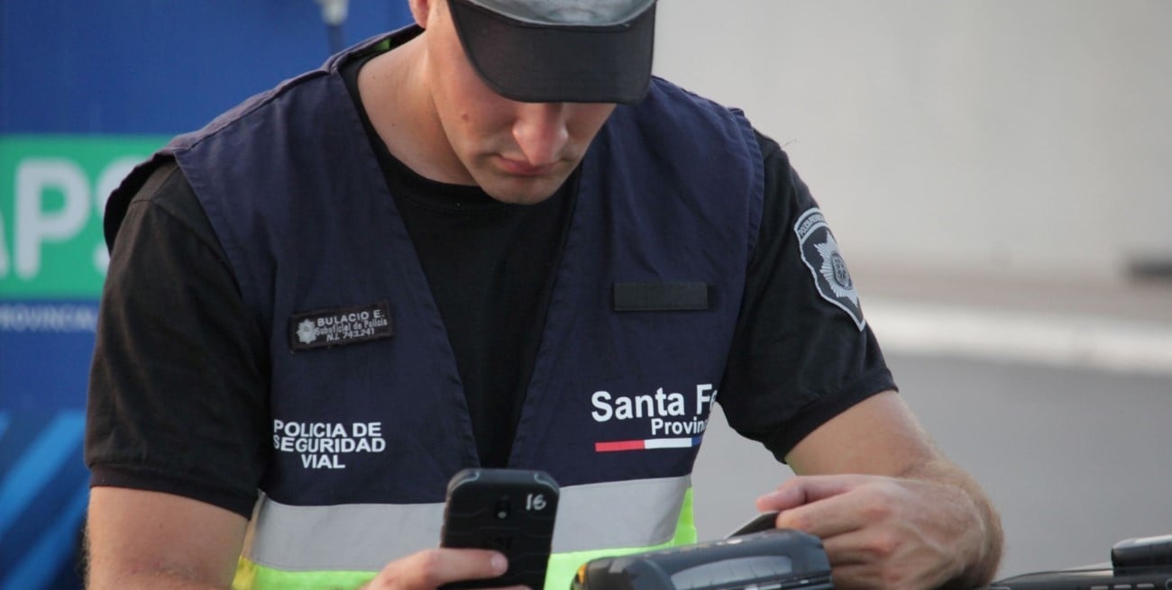 Controles viales en Santa Fe: uno de cada dos vehículos no tenía la revisión técnica al día