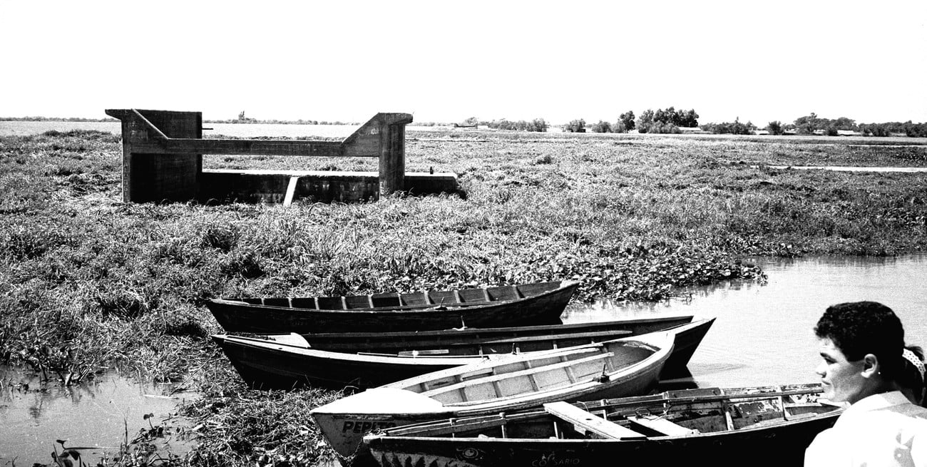 Cuando la laguna Setúbal tuvo una “isla flotante” frente a la costanera