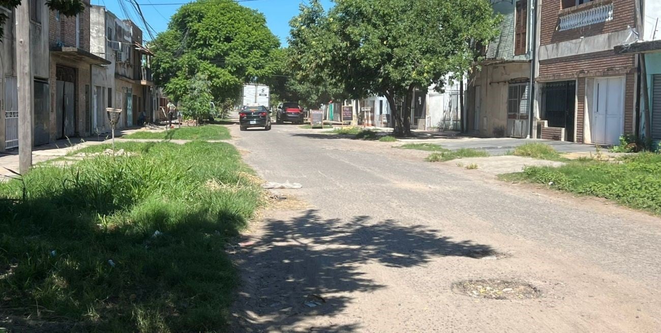 Un balazo ingresó a un kiosco en barrio Villa del Parque; por suerte no hubo heridos 