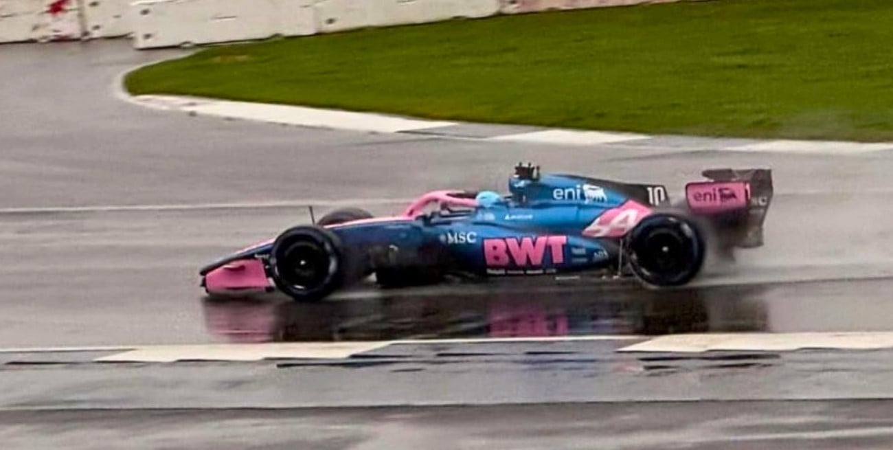 Bajo la lluvia, Alpine puso en pista el auto 2026 de Colapinto en Silverstone