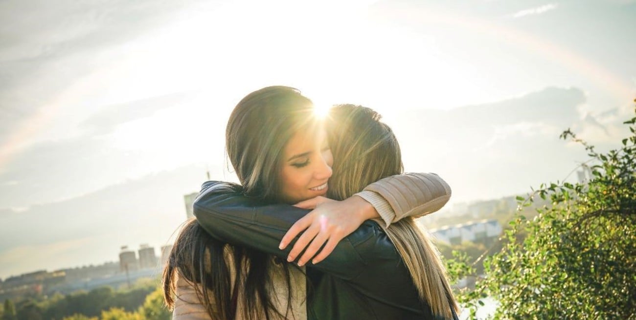 Día del Abrazo: por qué se celebra cada 21 de enero y cuál es su significado