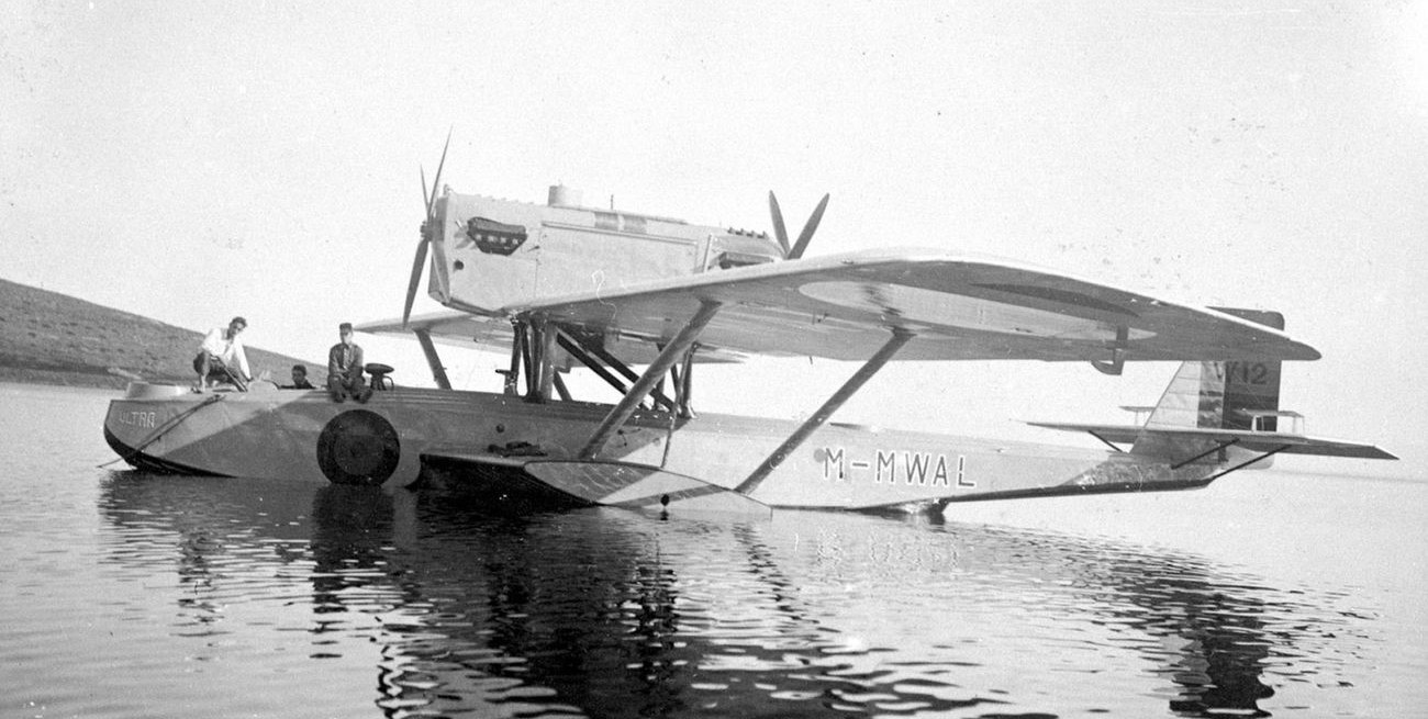 
La epopeya aérea del Plus Ultra contada por los diarios locales: "jinetes del espacio"
