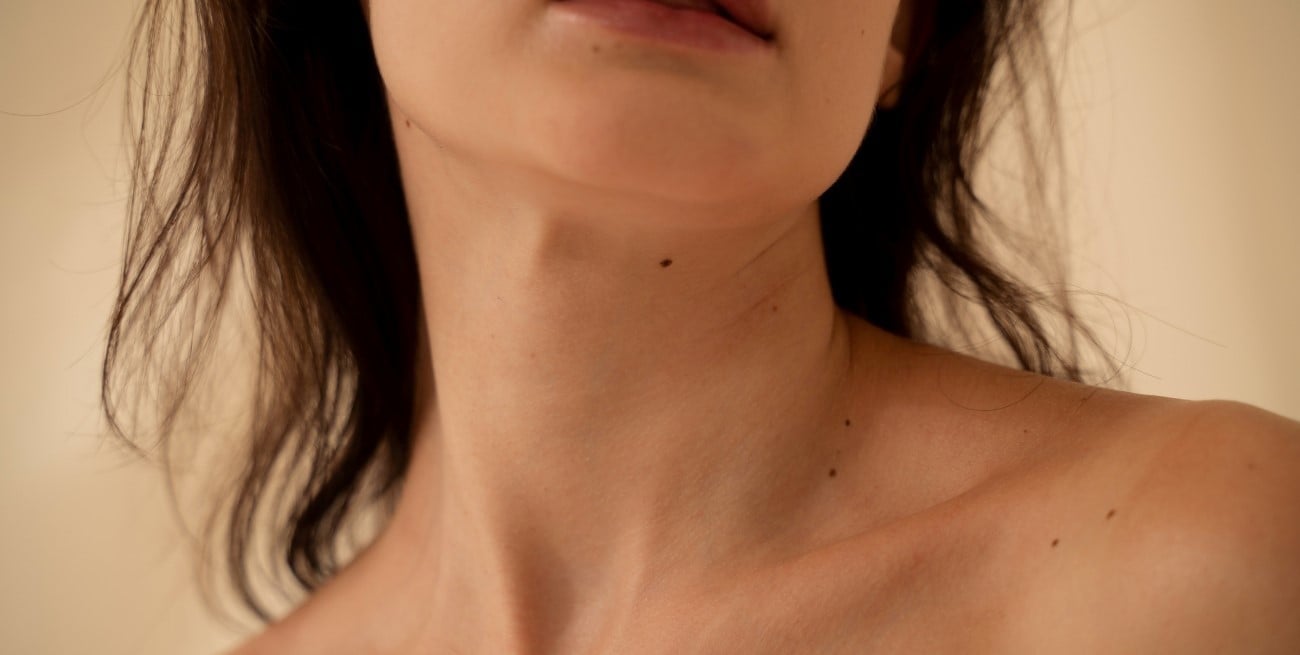 Qué dicen tus lunares sobre relaciones kármicas y vidas anteriores