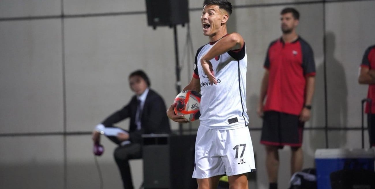 Colón y un sábado para intentar
bajar al puntero y ante su gente