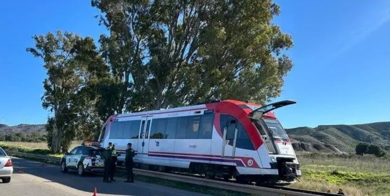 España: un tren chocó contra una grúa y dejó al menos seis heridos