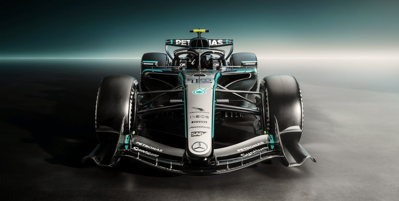 Mercedes presentó el W17 y se ilusiona con volver a la cima en la nueva era de la Fórmula 1