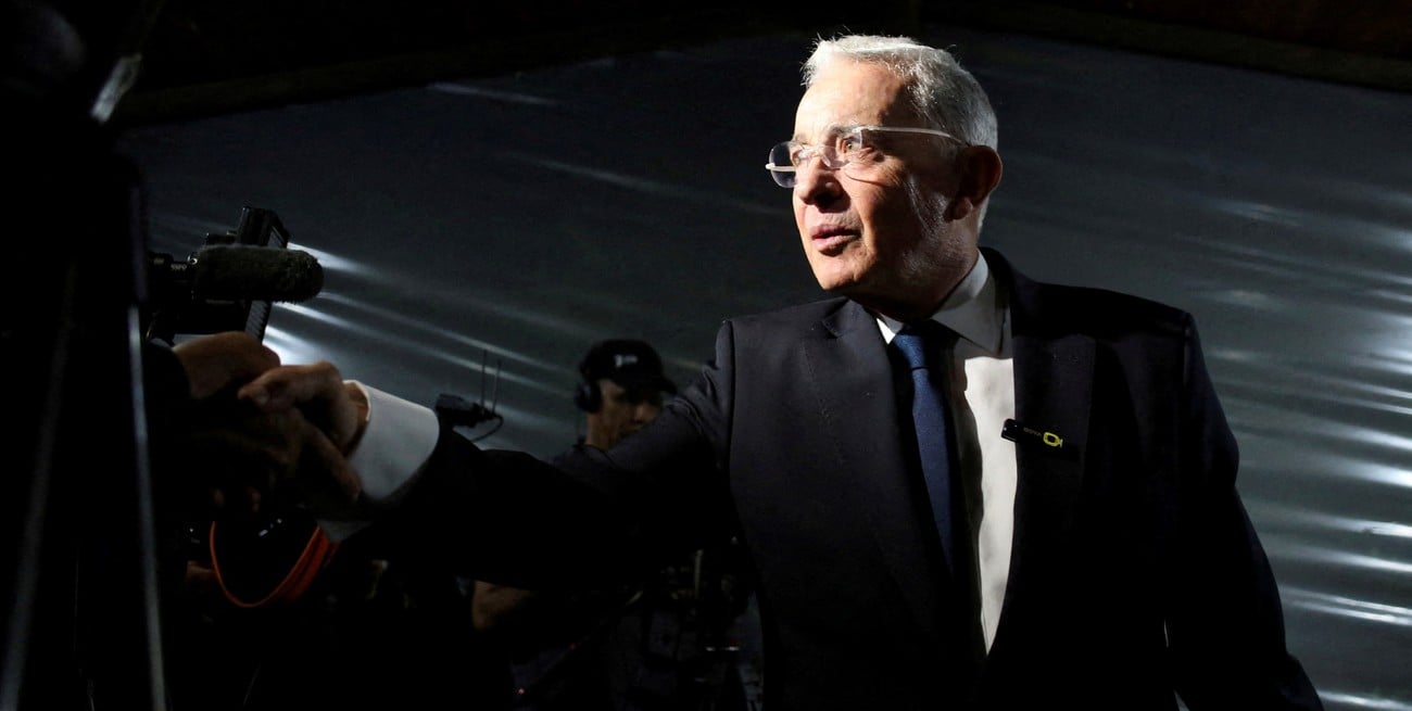 Uribe elogió a Milei y dijo que le dio a América Latina “un discurso diferente”