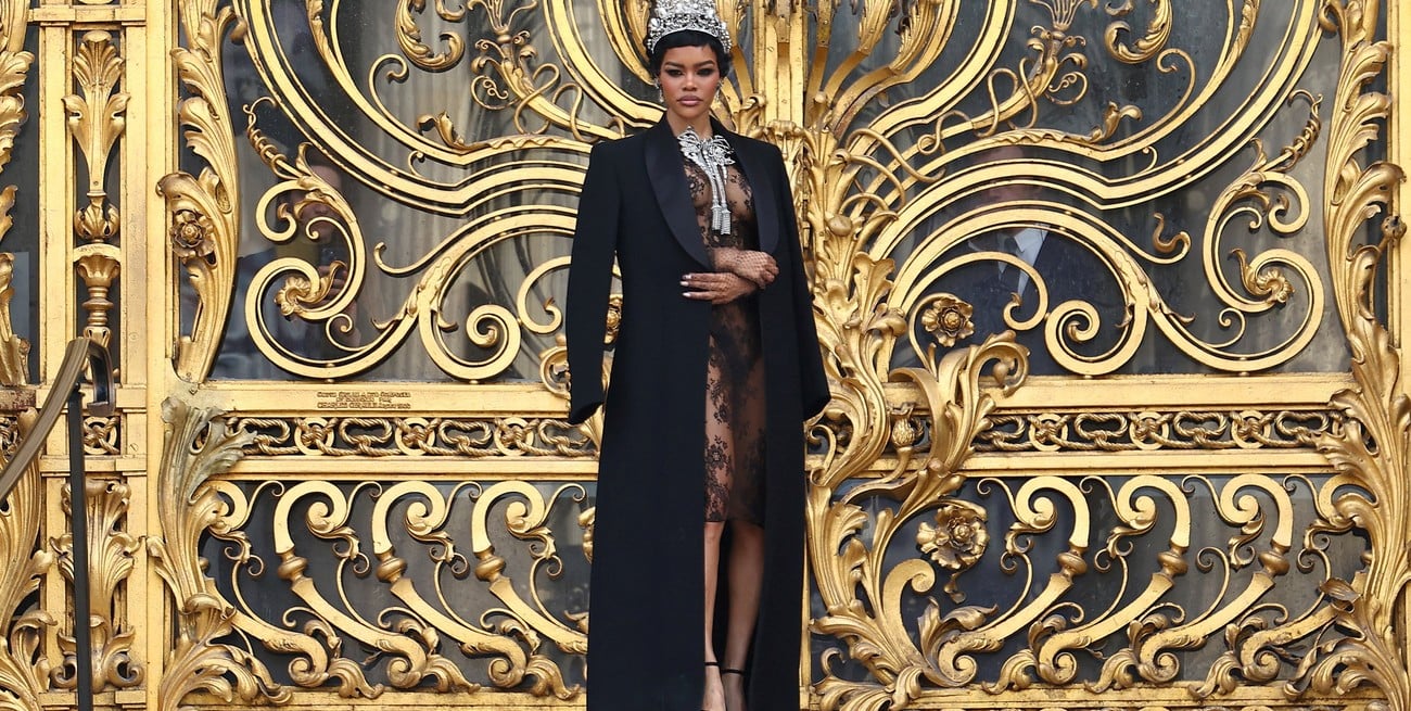 Dior, Chanel y Schiaparelli marcan el inicio de la Semana de la Alta Costura en París