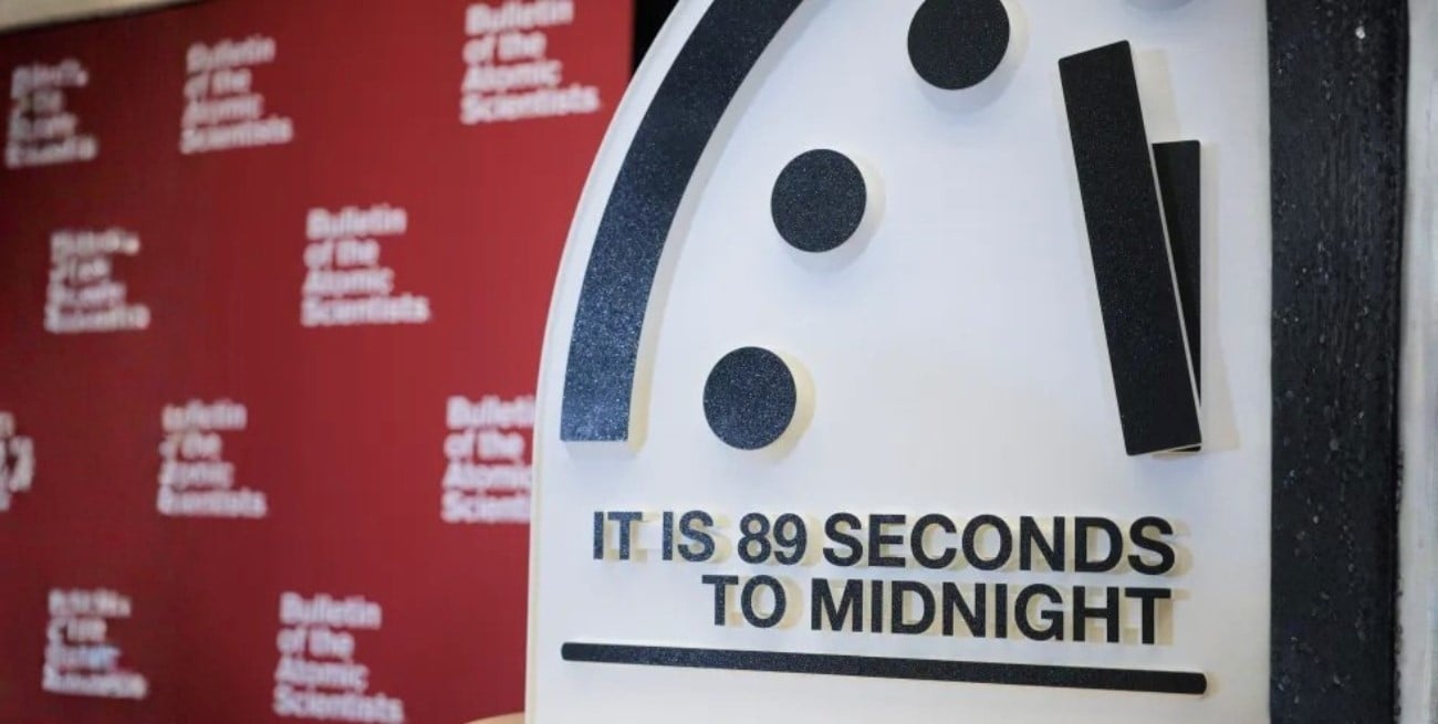 Se reajusta el "Reloj del Apocalipsis" y marcará si la humanidad queda más cerca de la medianoche