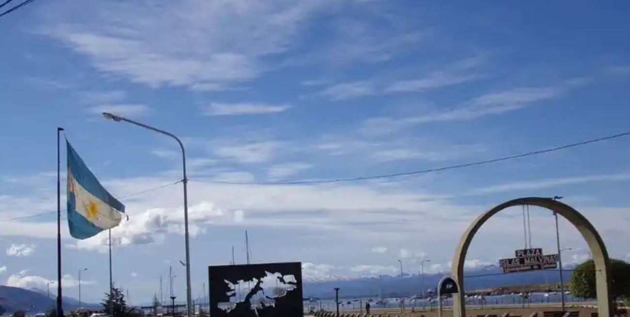 Reclaman que la base naval de Tierra del Fuego sea “100% argentina”