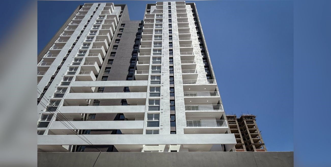 Pilay entregó más de 180 departamentos en el desarrollo Paseo del Molino