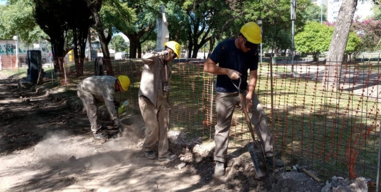 Renuevan la Plaza Colón con eje en la accesibilidad y la puesta en valor de su patrimonio histórico