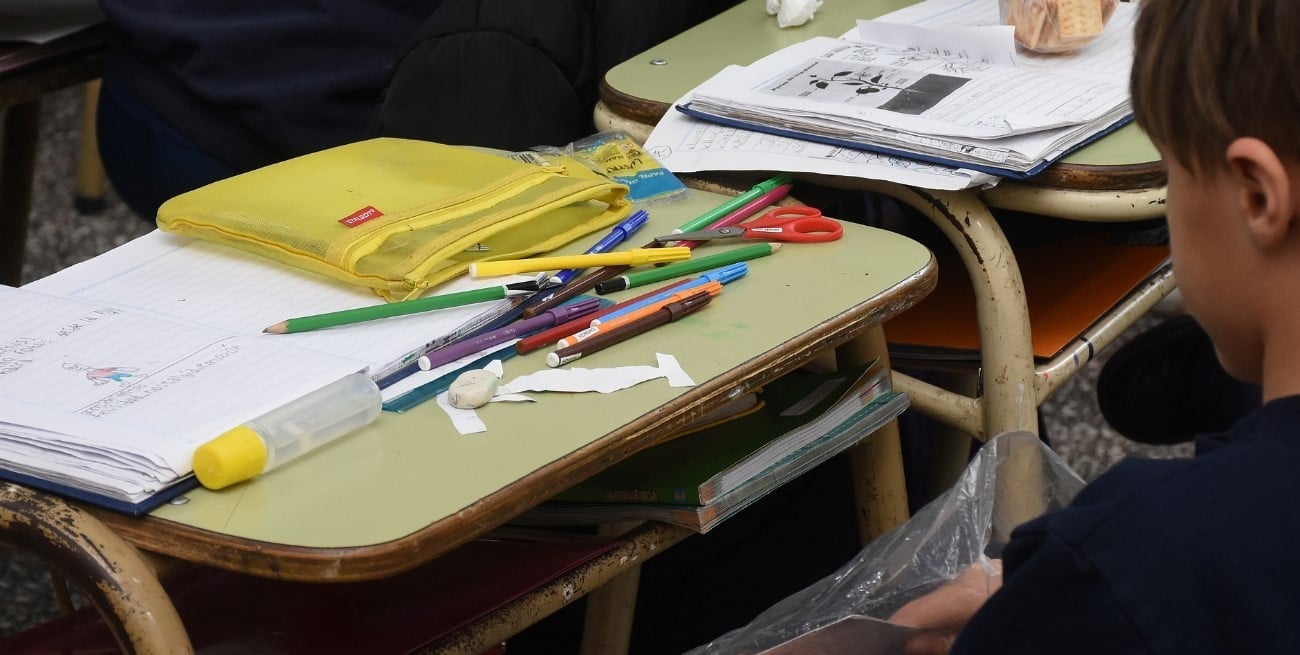 De qué se trata el complemento que cobrará el personal estatal de Santa Fe antes del inicio de las clases