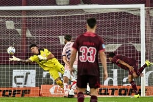 Matías Mansilla, recuperado, será titular en el Coloso. Foto: Juan Manuel Foglia