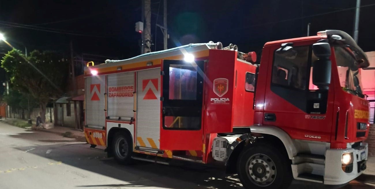 Principio de incendio en una vivienda en Alto Verde durante la madrugada