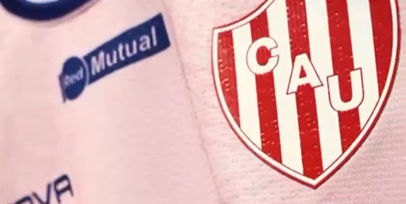 Con referencias a la ciudad de Santa Fe, Unión presentó en sociedad su nueva camiseta alternativa
