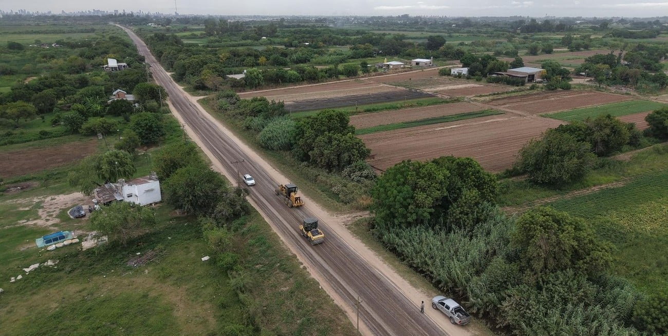 Avanza la mejora del camino General Paz entre Monte Vera y Santa Fe