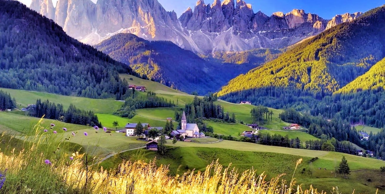 Un pintoresco pueblito de Italia decidió prohibir el ingreso de autos tras volverse viral 