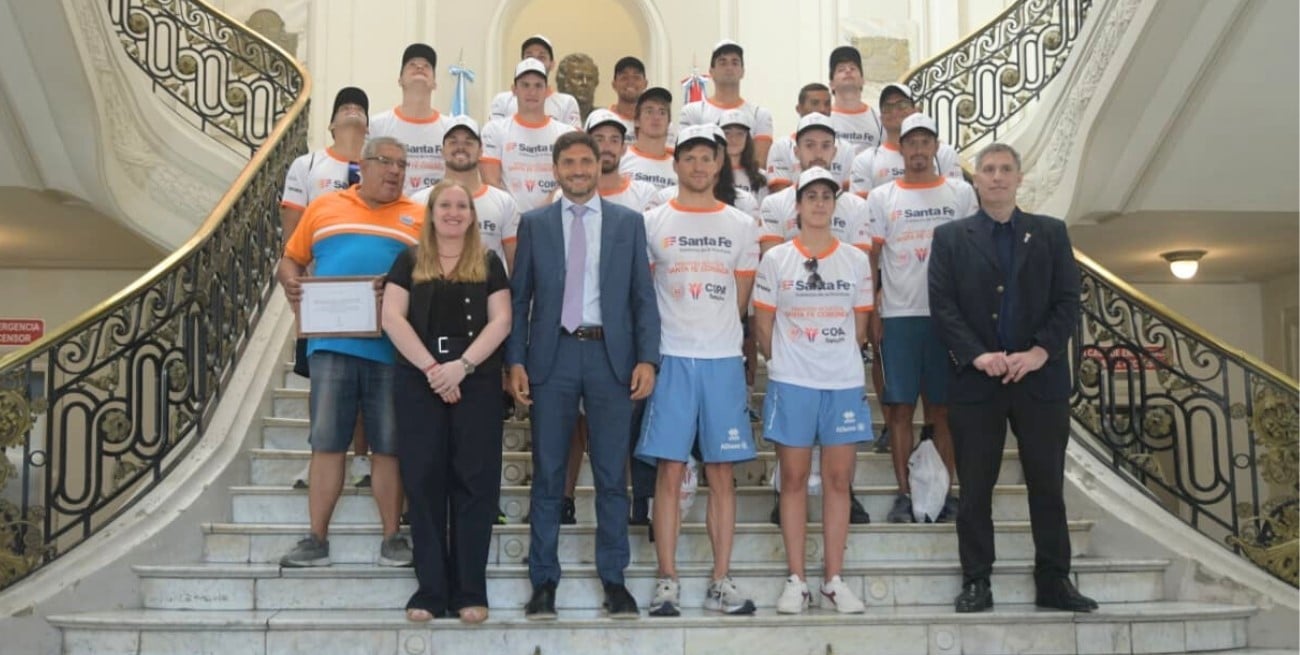 En el maratón, como locales