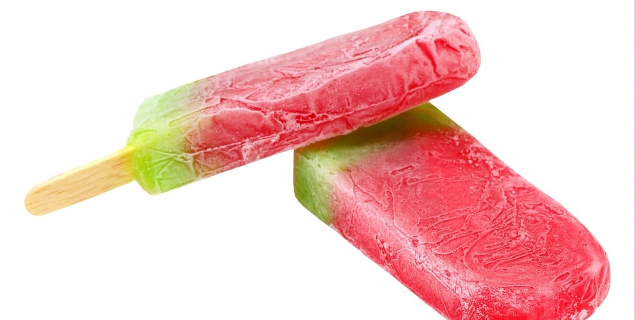 Cómo preparar helados y palitos caseros de sabores frutales 