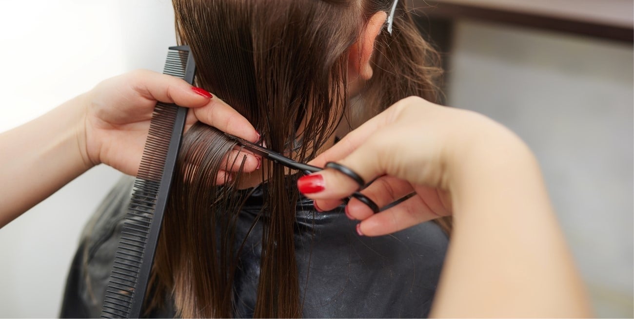 Calendario lunar de febrero: los mejores días para cortar y cuidar tu cabello