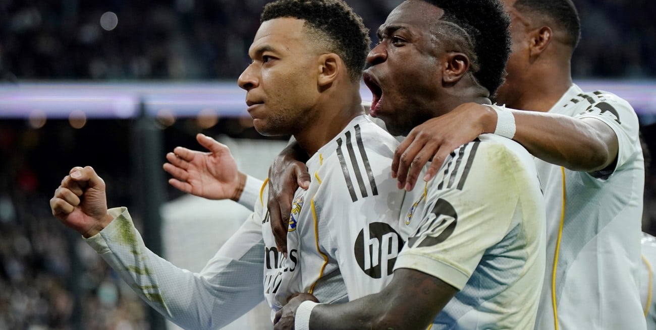 Mbappé salvó al Real Madrid en un Bernabéu al rojo vivo, con silbidos para Mastantuono