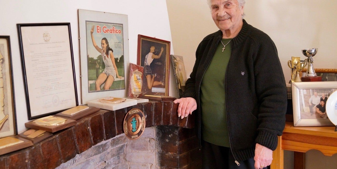 Falleció Gladys Erbetta, la atleta santotomesina que representó a la Argentina en los Juegos Olímpicos de 1952
