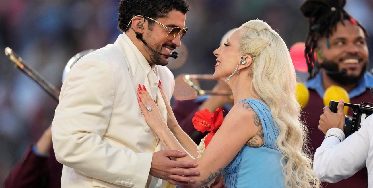 "¡Qué rico es ser latino!": así fue el show de Bad Bunny en el halftime del Super Bowl