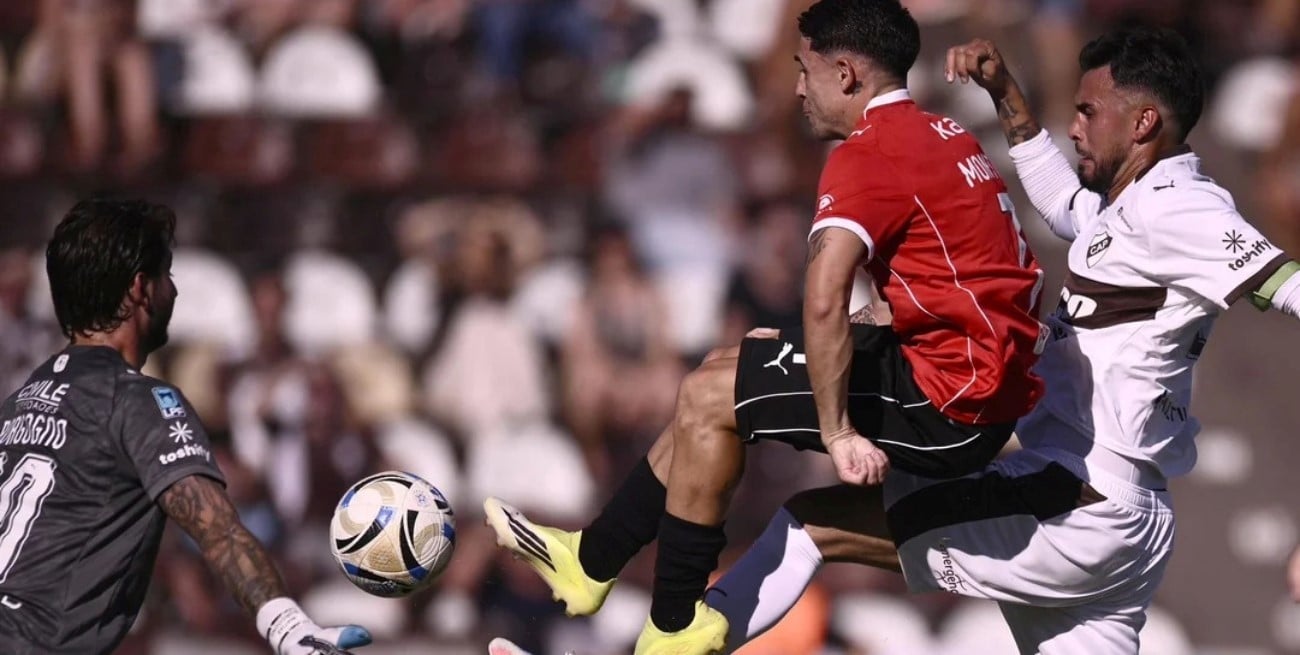 Independiente consiguió su primer triunfo ante Platense 