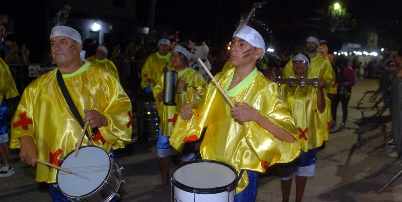Comenzaron los Carnabarriales en Villa del Parque 