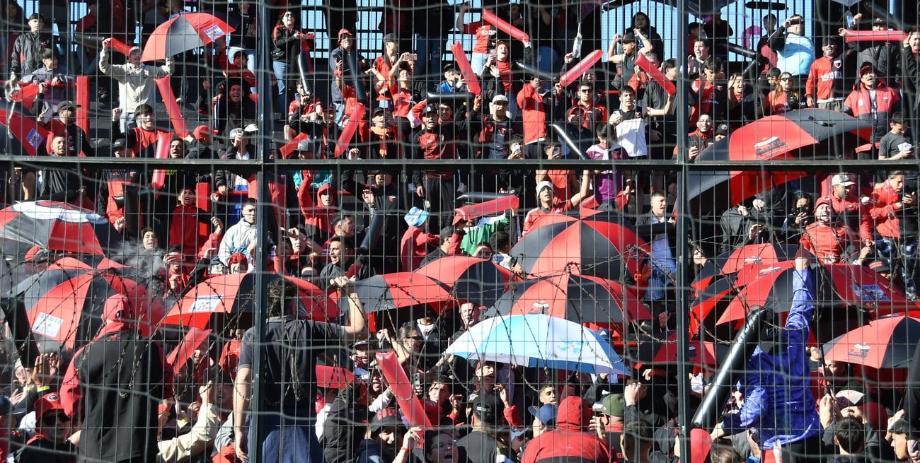 Colón, su debut, el contrato de Lago y una “sugerencia” en relación al estadio