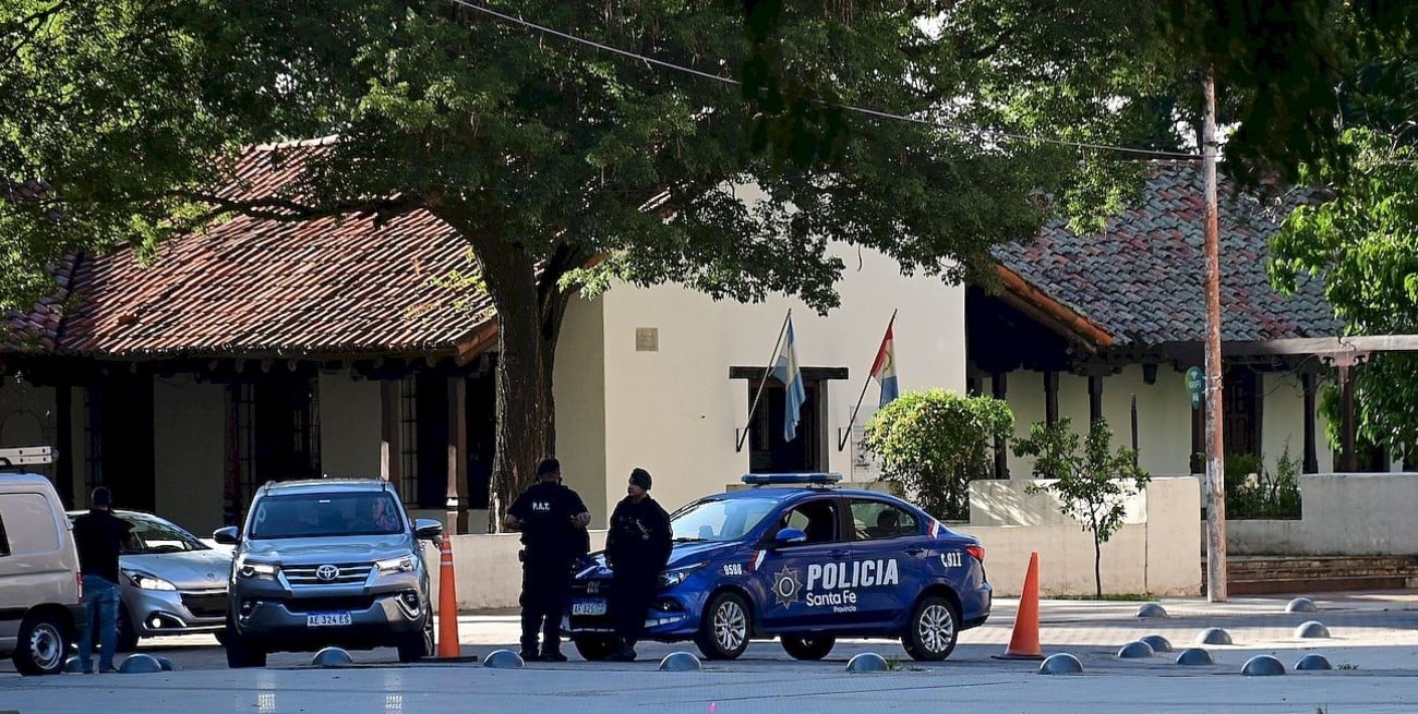 El gobierno garantiza el funcionamiento de los móviles policiales en las ciudades