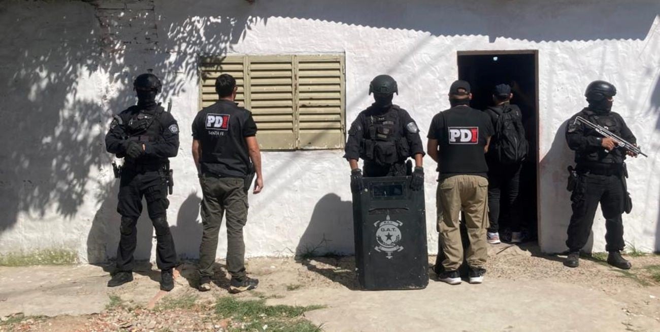 Operativo contra el microtráfico de drogas en barrio Santa Rosa de Lima