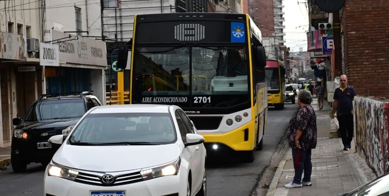 Desde el PJ critican la suba del boleto de colectivos en la ciudad de Santa Fe