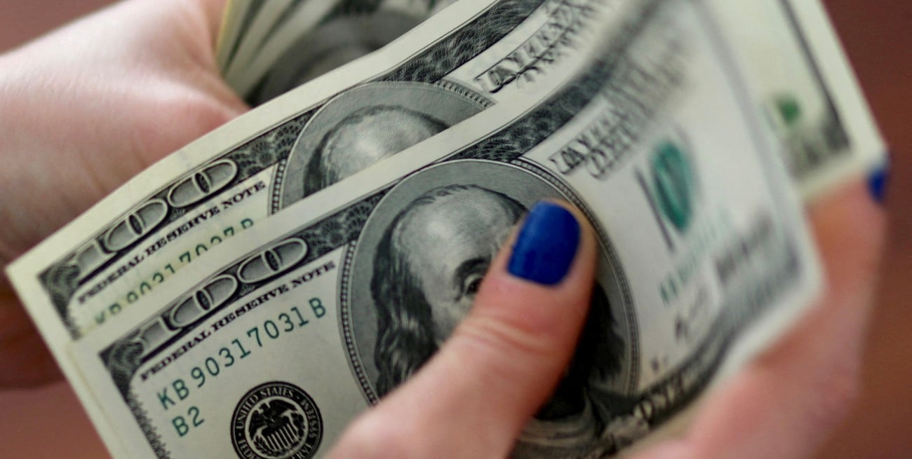 Así cerró el dólar este lunes 24 de agosto