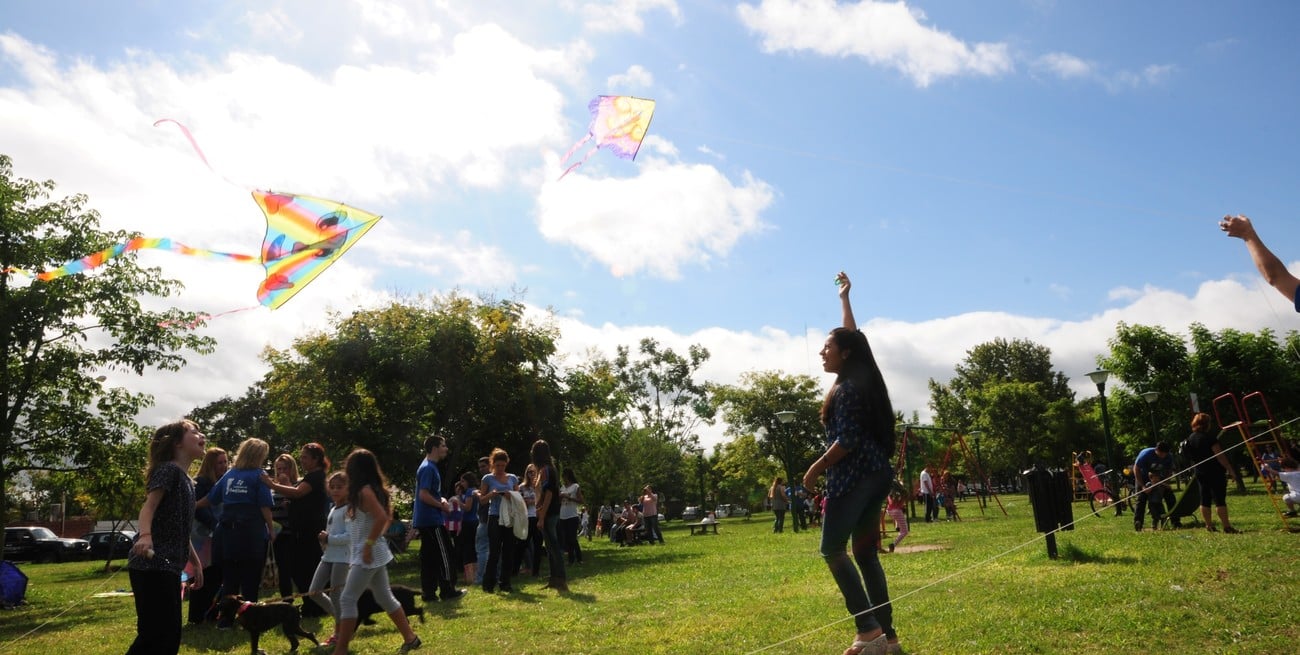 Un cielo lleno de barriletes por las infancias oncológicas de Santa Fe