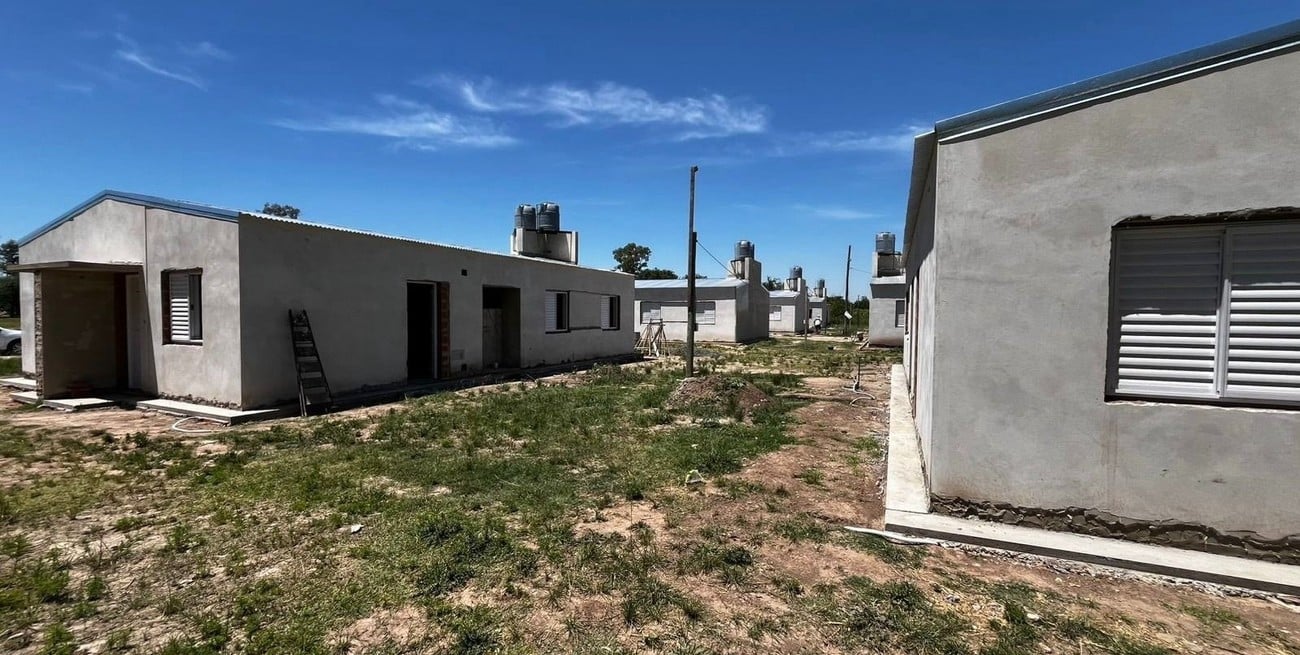Avanza la construcción de 27 viviendas en San Jorge con una inversión de $1.600 millones