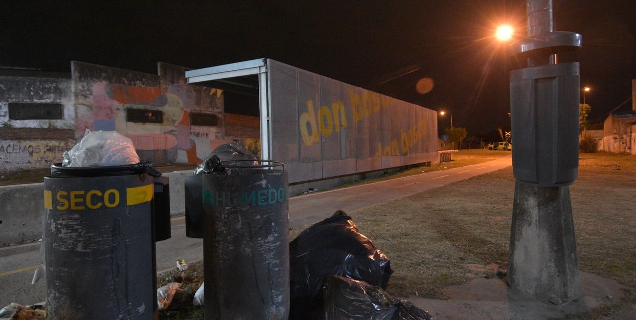 Qué pasó con el plan para reconvertir las viejas garitas del tren urbano de Santa Fe