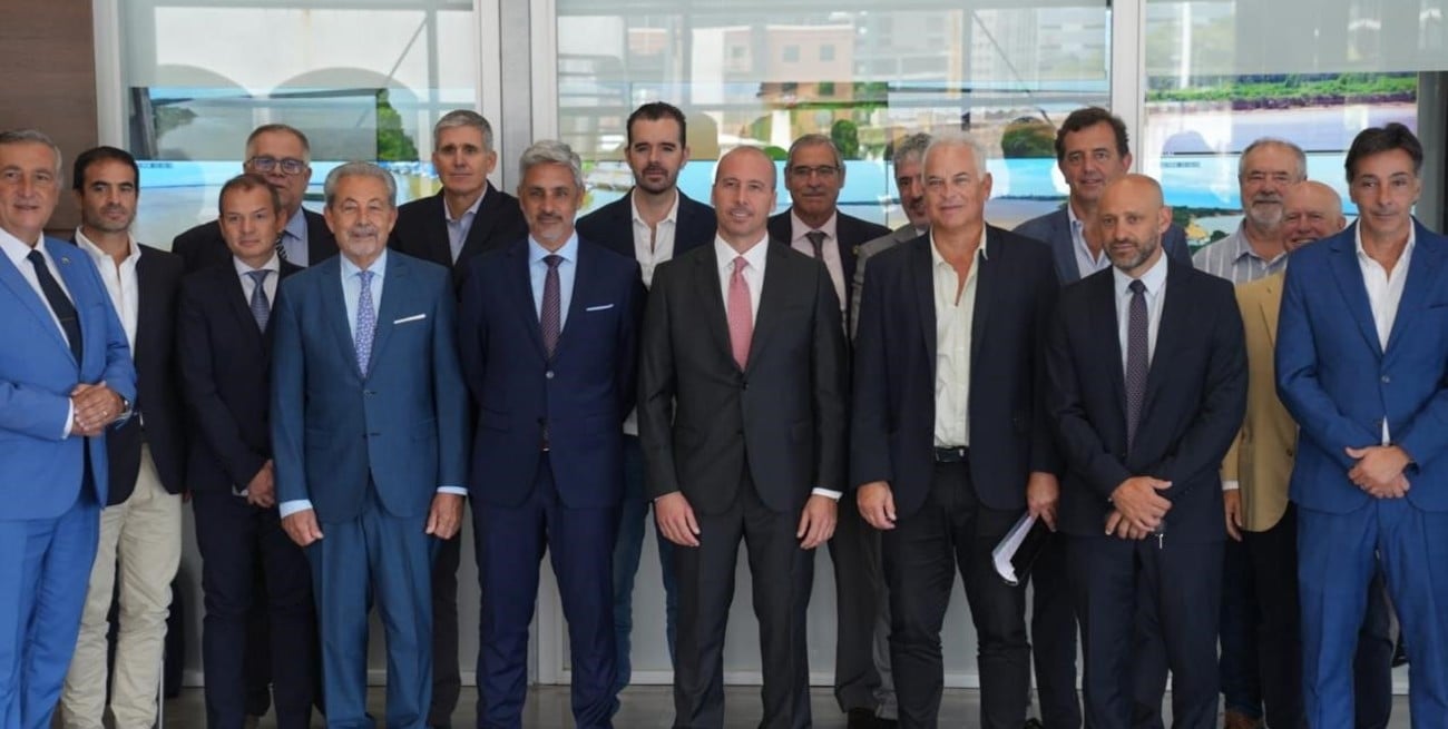 Santa Fe pide un Consejo de la Hidrovía con control técnico permanente y sede en Rosario