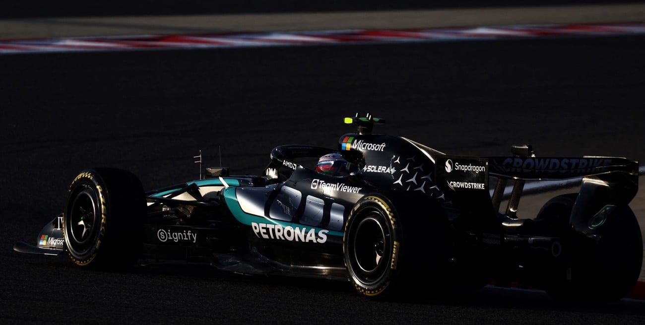 Mercedes cierra arriba en Bahréin, mientras Colapinto se mete en el top 10