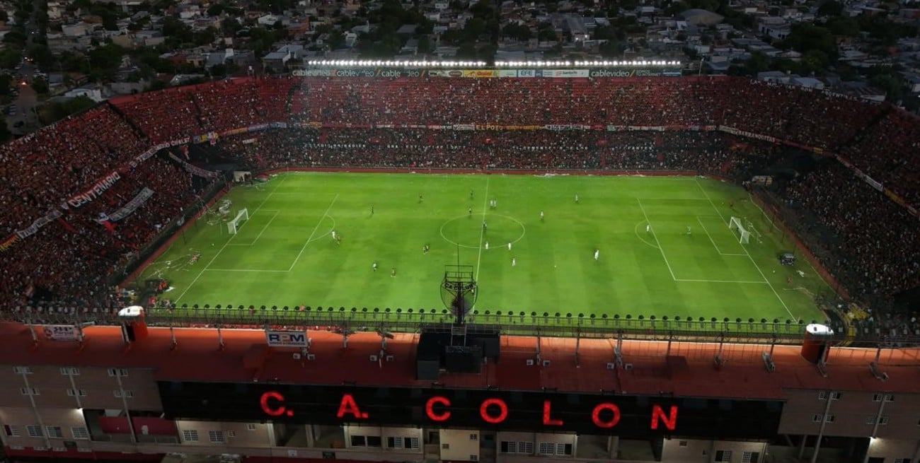 Godoy o Cano, las inesperadas dos fechas a Muñoz y 10.000 bonos “adentro”