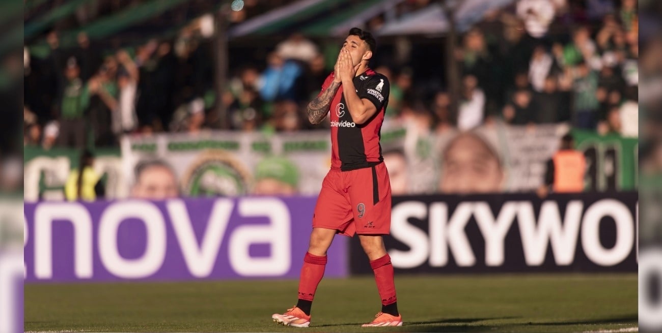 Neris en Colón: el delantero se consideró despedido tras una presentación formal