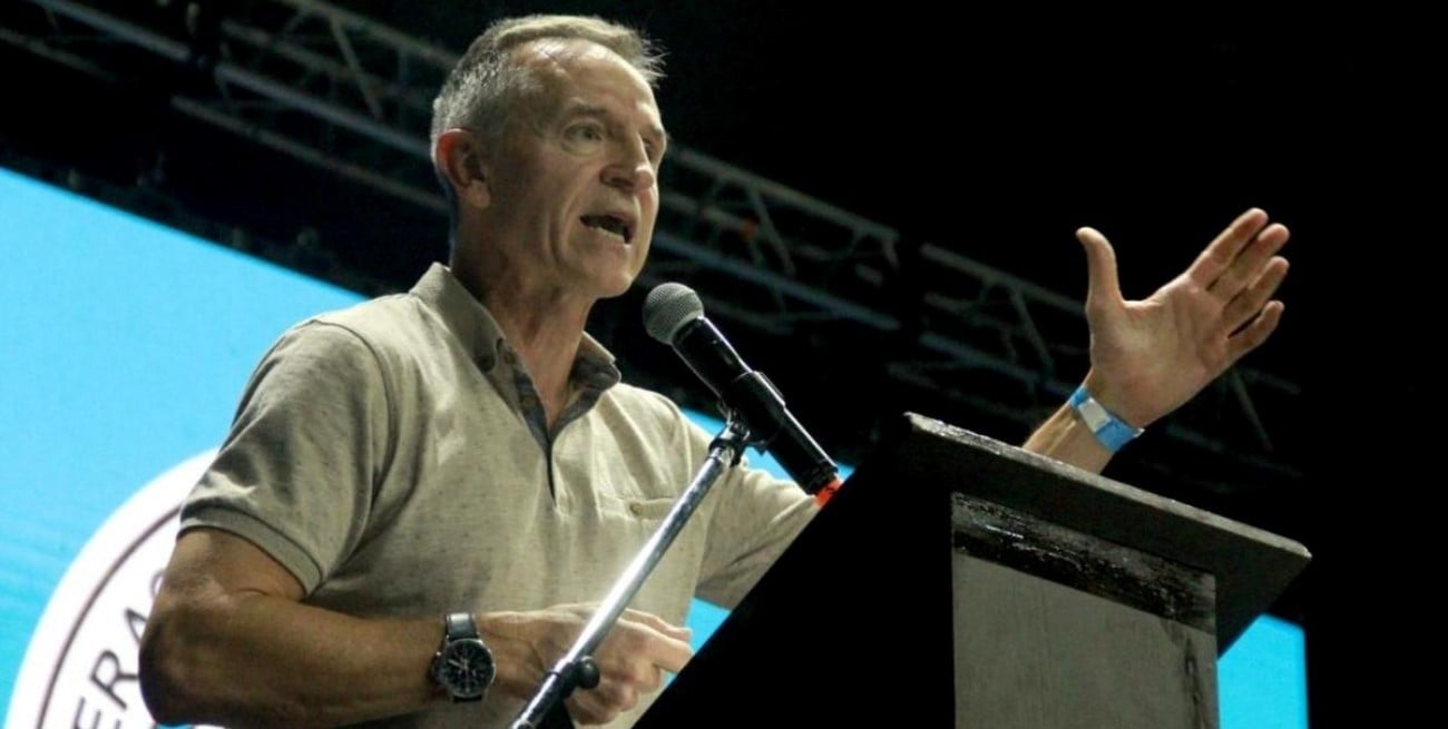 La CGT convocó a un paro general durante el tratamiento de la reforma laboral en Diputados