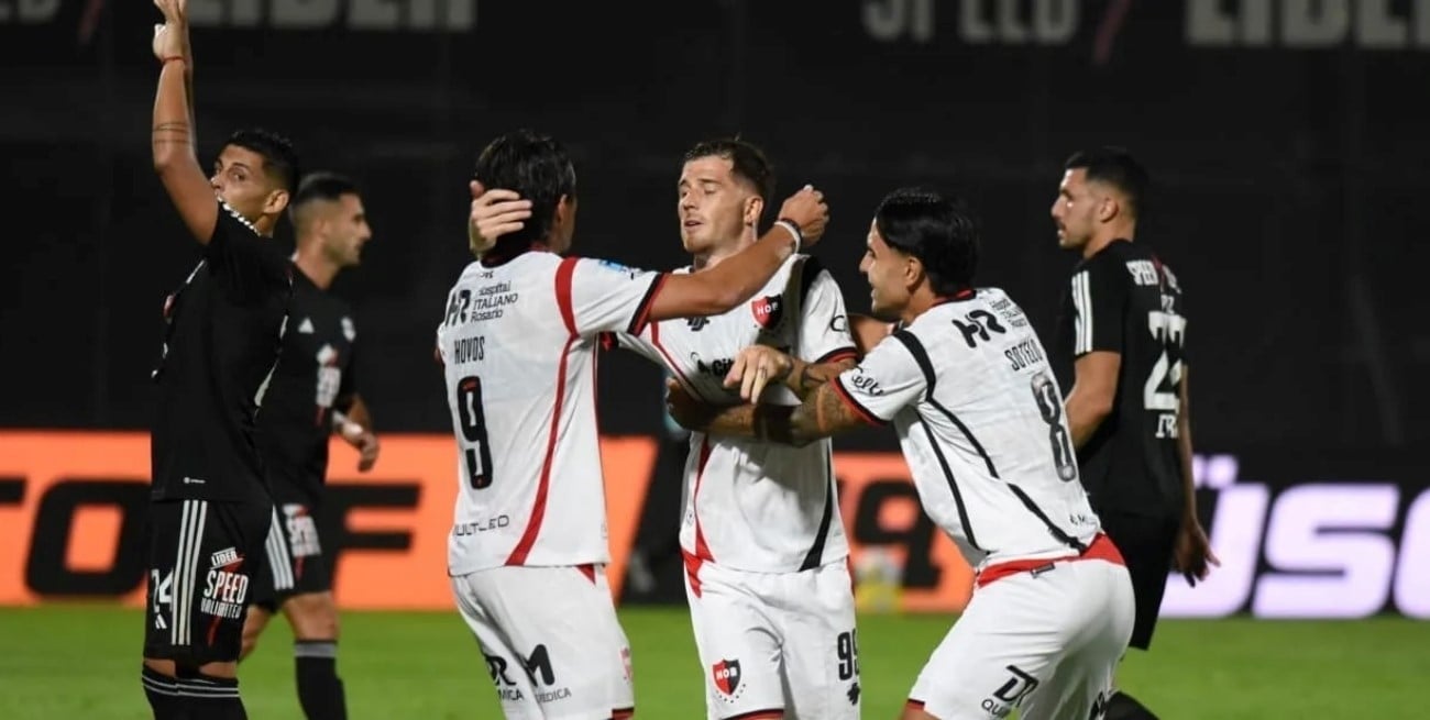 Newell’s lo empató con un penal sobre la hora ante Riestra y sigue sin ganar