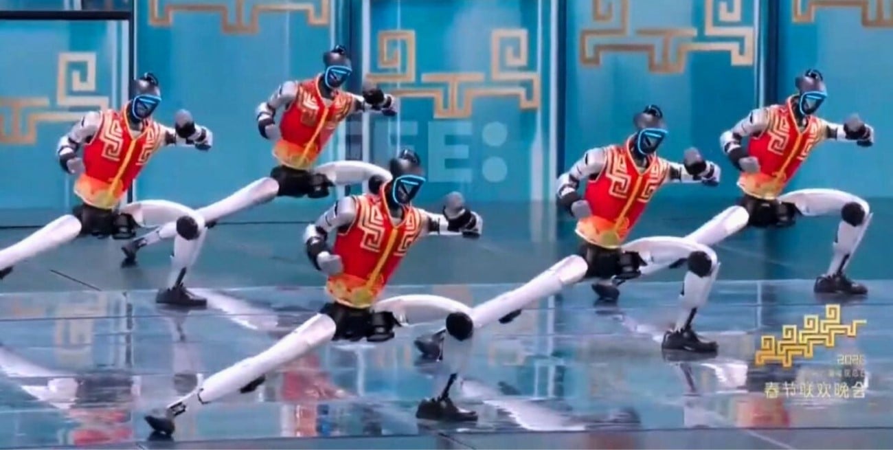 Impactante exhibición de robots humanoides en la gala del Año Nuevo en China