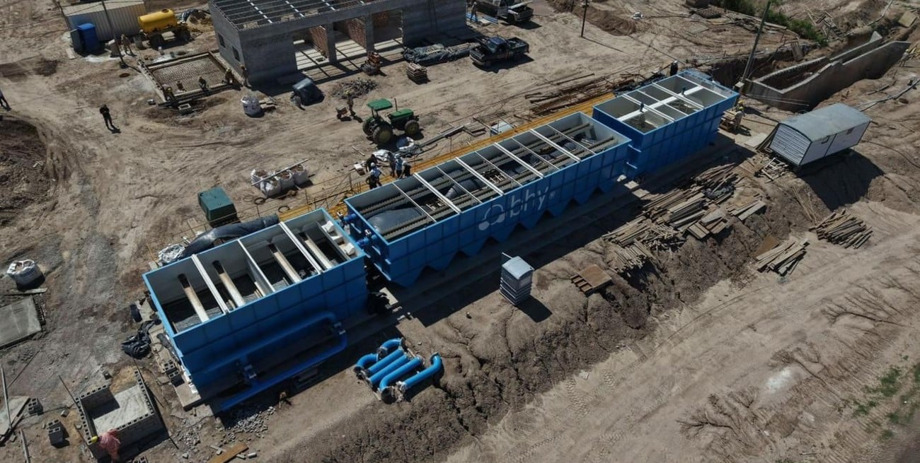 El acueducto Tostado-Villa Minetti avanza más del 70%